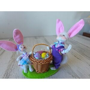 Annalee Easter Bunny basket egg spring rabbit decor couple
